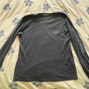 Vineyard vines long sleeve blue shirt.